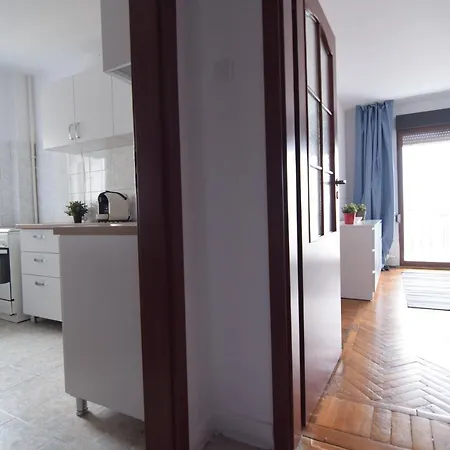 Old Town - View Of * Bükreş